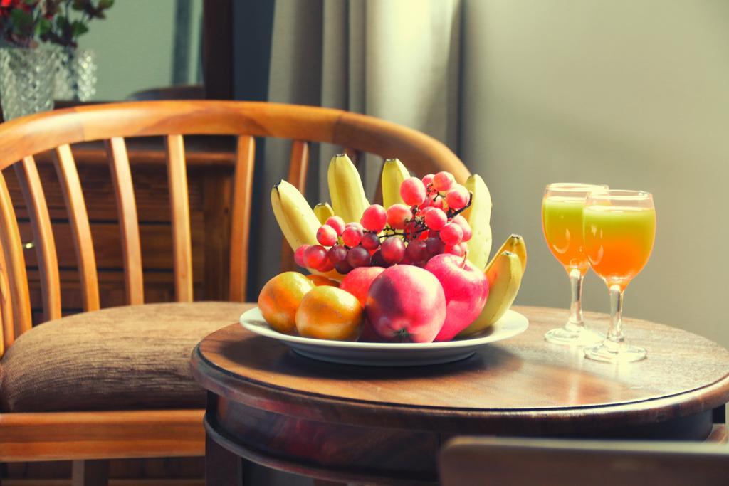 Nivahana Homestay Канди Екстериор снимка