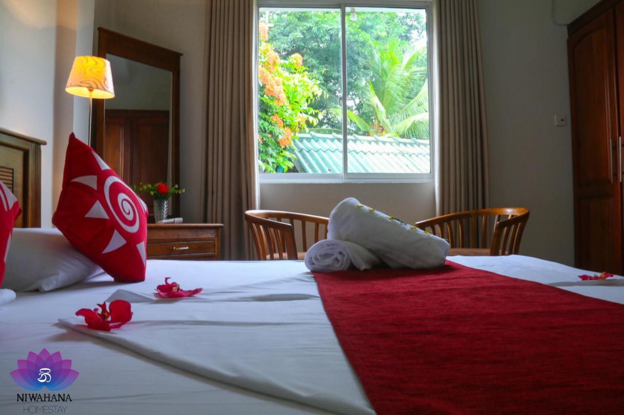 Nivahana Homestay Канди Екстериор снимка